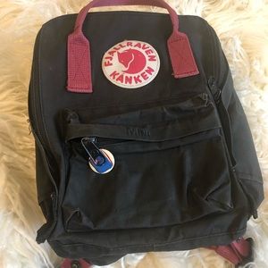 Fjallraven Kanken Mini Backpack